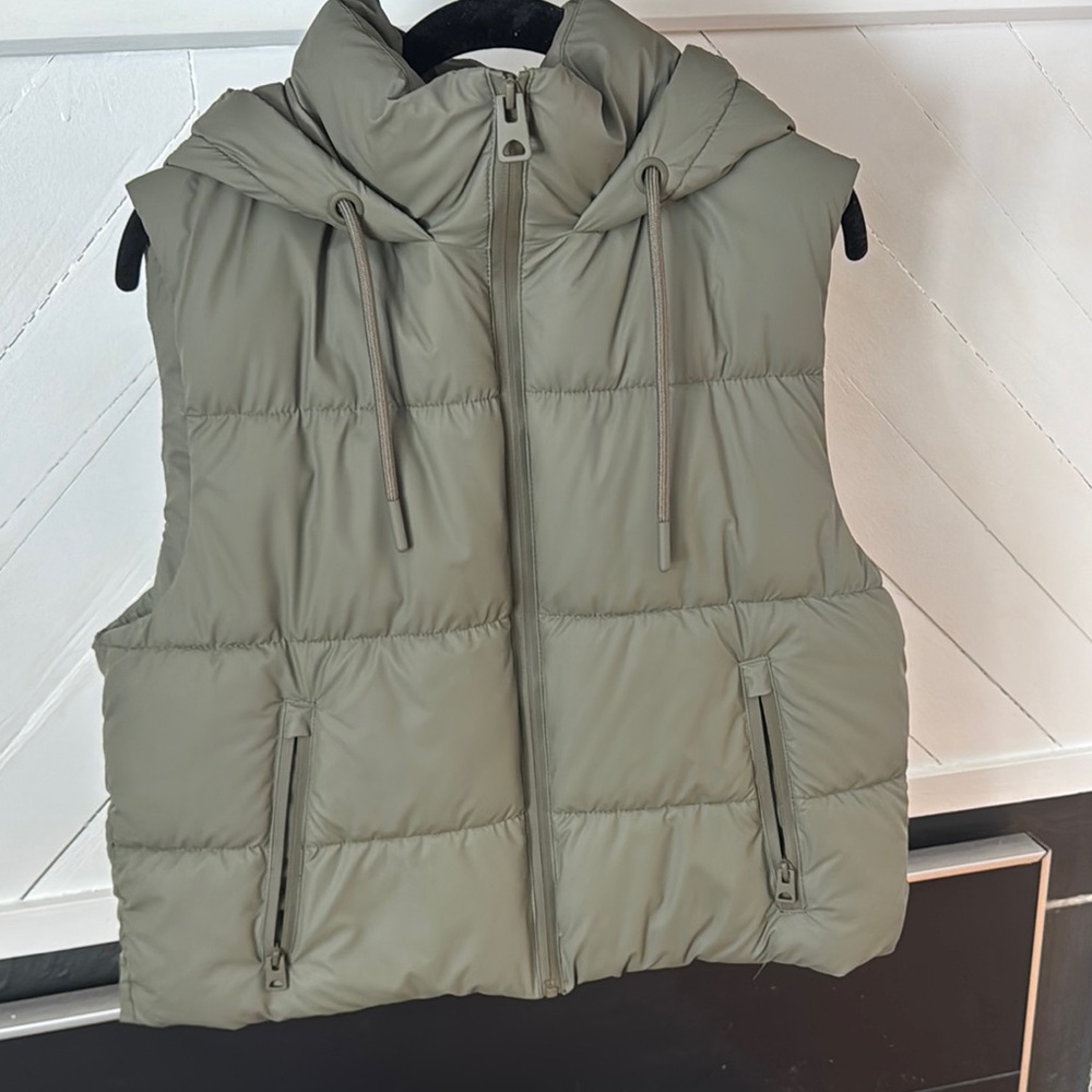 Stylish Olive Green Puffer Vest